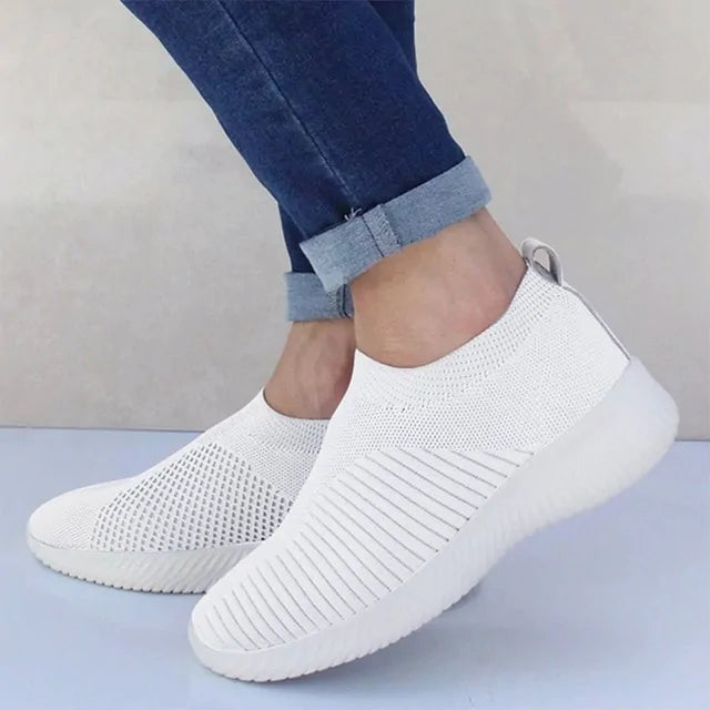 Flat Knitted